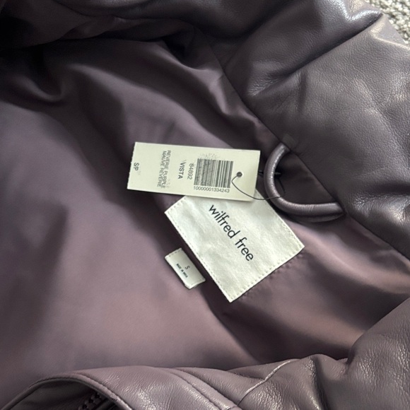 aritzia Puffer Vest in Dark Purple - Picture 3 of 4